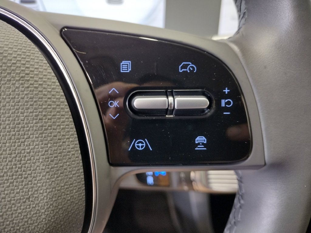 Certified 2024 Hyundai Ioniq 5 SEL AWD/4WD image 26