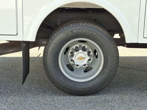 New 2025 Chevrolet Silverado 3500 W/T w/ WT Convenience Package image 8