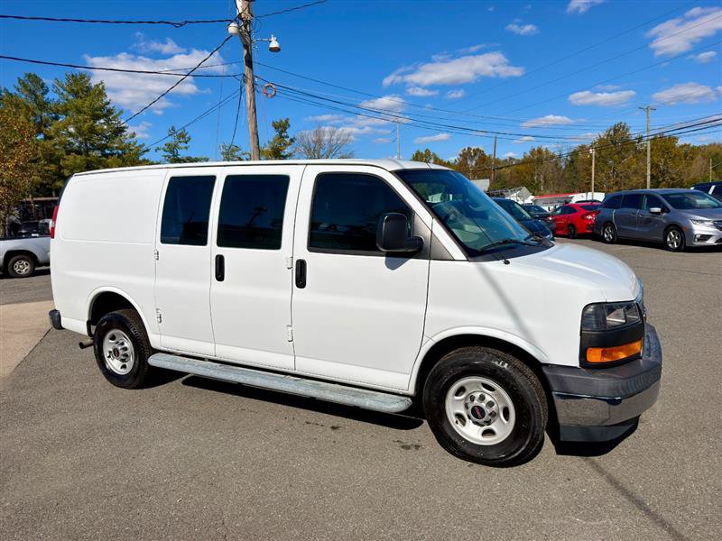 Used 2017 GMC Savana 2500 RWD image 9