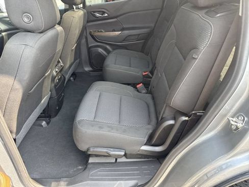 Used 2023 GMC Acadia SLE w/ Driver Convenience Package AWD/4WD image 14