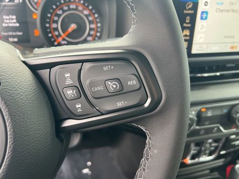 New 2026 Jeep Gladiator Sport image 26