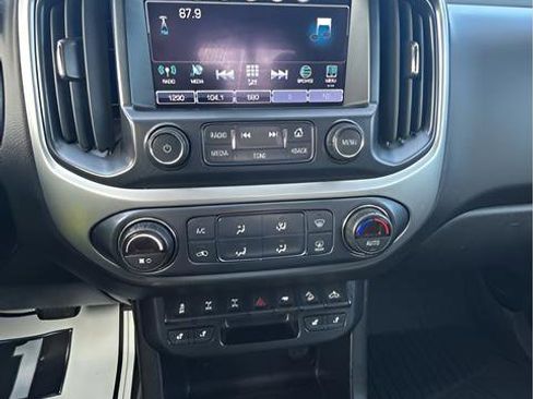 Used 2018 Chevrolet Colorado ZR2 w/ ZR2 Dusk Special Edition image 8