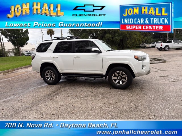 Used 2021 Toyota 4Runner TRD Off-Road Premium w/ Moonroof Package AWD/4WD image 14