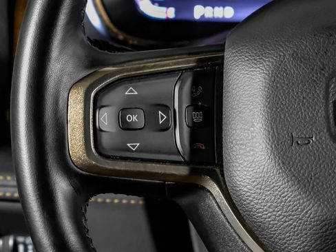 Used 2023 RAM 2500 Limited AWD/4WD image 17