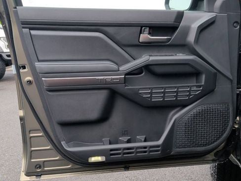 New 2026 Toyota Tacoma TRD Off-Road AWD/4WD image 10