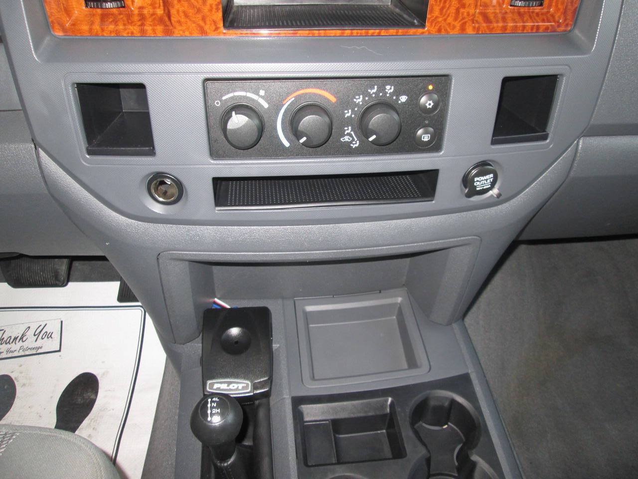 Used 2006 Dodge Ram 2500 Truck SLT w/ Quad Cab Big Horn Value Group AWD/4WD image 19