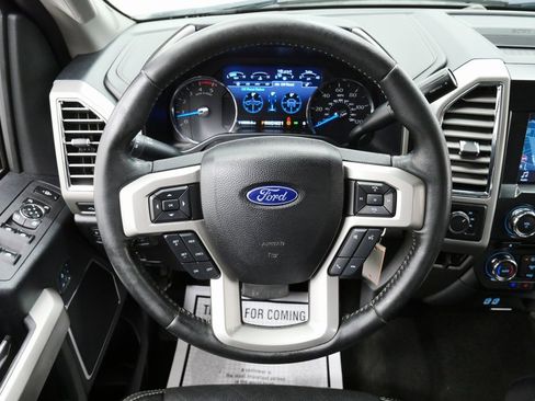 Used 2017 Ford F250 Lariat w/ Chrome Package image 24