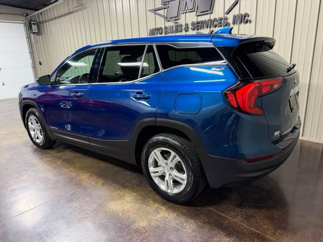 Used 2020 GMC Terrain SLE w/ LPO, Floor Liner Package AWD/4WD image 5