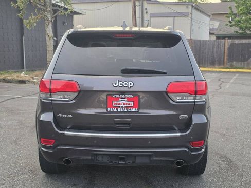 Used 2015 Jeep Grand Cherokee Overland w/ Advanced Technology Group AWD/4WD image 6