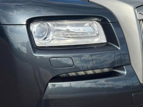 Used 2016 Rolls-Royce Wraith RWD image 79