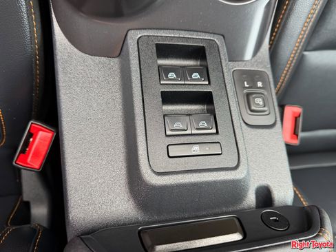 Used 2024 Ford Bronco Badlands AWD/4WD image 26