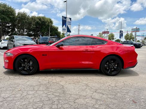 Used 2022 Ford Mustang GT Premium w/ Equipment Group 401A RWD image 7