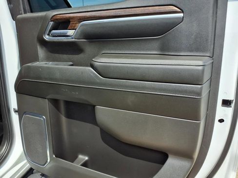 Used 2024 GMC Sierra 1500 Elevation w/ X31 Off-Road Package image 16