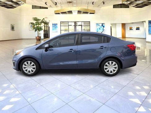 Used 2016 Kia Rio LX image 4