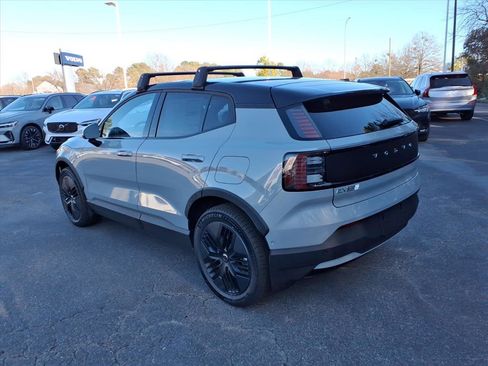 New 2026 Volvo EX30 Cross Country Ultra w/ Protection Package Premier image 6