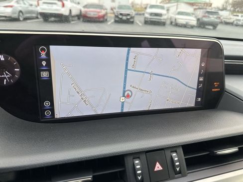 Used 2019 Lexus ES 350 w/ Premium Package image 18