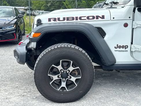 Used 2018 Jeep Wrangler Unlimited Rubicon AWD/4WD image 23