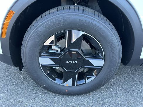 New 2026 Kia Sportage LX AWD/4WD image 9