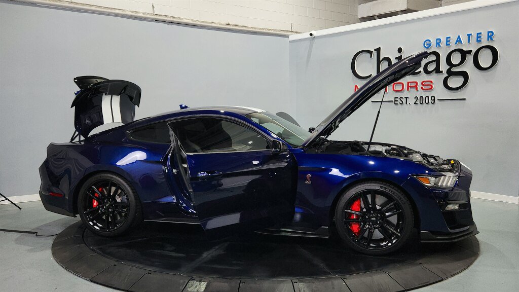 Used 2020 Ford Mustang Shelby GT500 w/ Technology Package RWD image 14