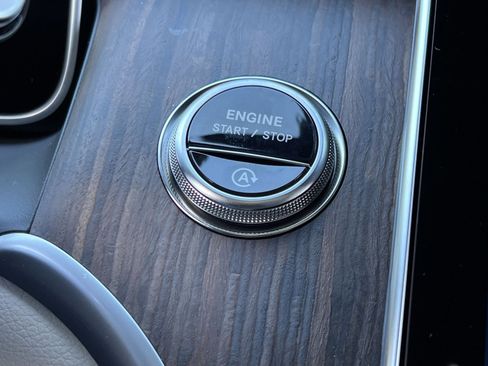 New 2026 Mercedes-Benz GLC 300 4MATIC image 31