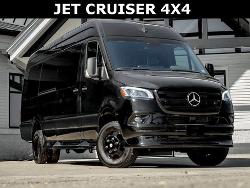 Used 2022 Mercedes-Benz Sprinter 3500 image 1