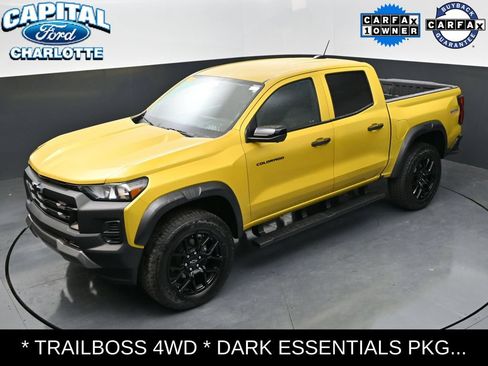 Used 2024 Chevrolet Colorado Trail Boss w/ LPO, Dark Essentials Package AWD/4WD image 28