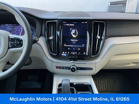 Used 2023 Volvo XC60 B5 Plus w/ Climate Package image 4