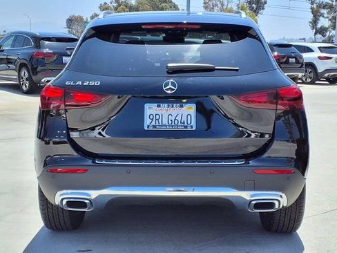 Used 2025 Mercedes-Benz GLA 250 image 21