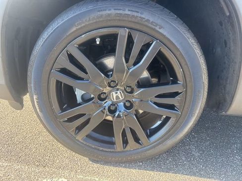 Used 2022 Honda Pilot Special Edition image 9