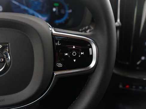 Used 2023 Volvo XC60 T8 Polestar image 26