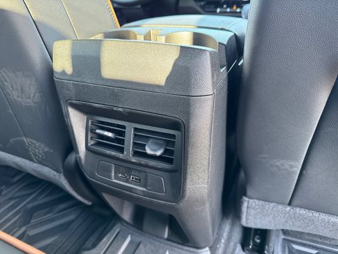 New 2026 GMC Canyon AT4 image 18