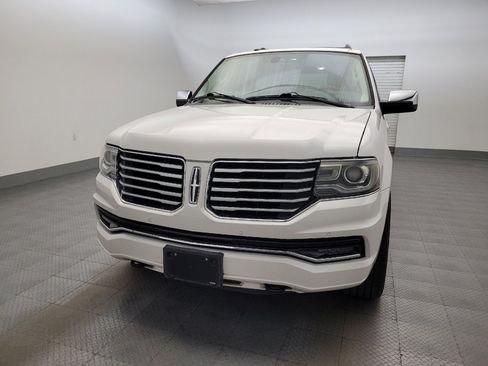 Used 2015 Lincoln Navigator 2WD w/ Equipment Group 101A Reserve image 15