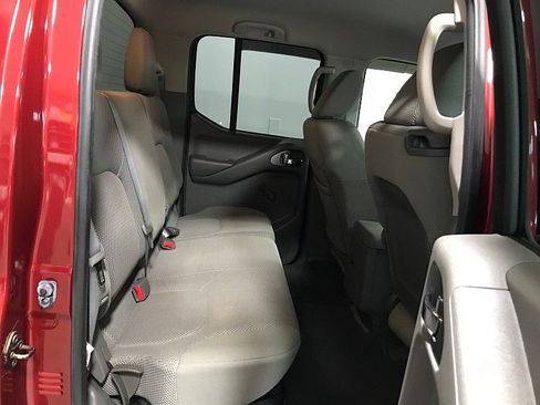 Used 2014 Nissan Frontier S image 17