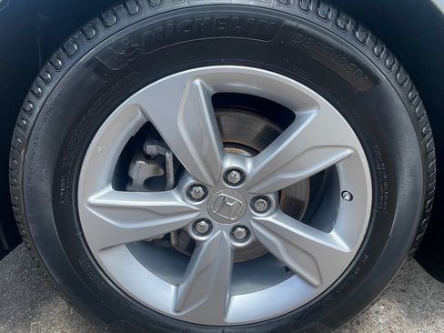 Used 2018 Honda Odyssey EX-L image 11