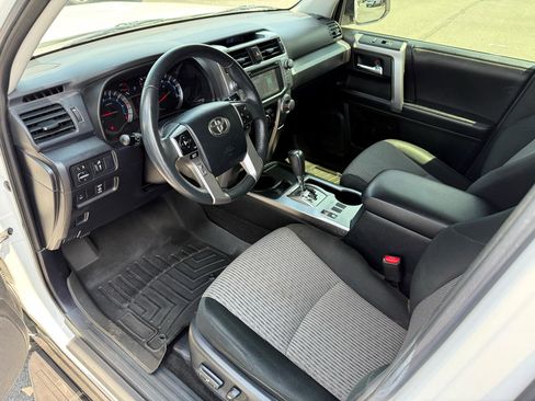 Used 2019 Toyota 4Runner SR5 image 12