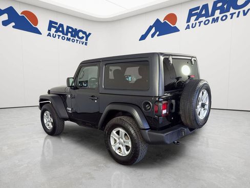 Used 2020 Jeep Wrangler Sport AWD/4WD image 7