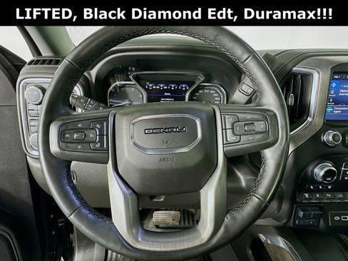 Used 2023 GMC Sierra 3500 Denali w/ Denali Black Diamond Edition image 14