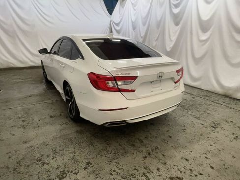 Used 2020 Honda Accord Sport image 11