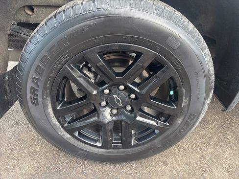 Used 2023 Chevrolet Silverado 1500 RST w/ Rally Edition image 12