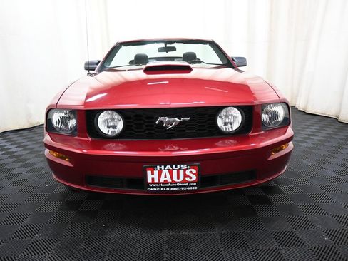 Used 2007 Ford Mustang GT Premium image 2