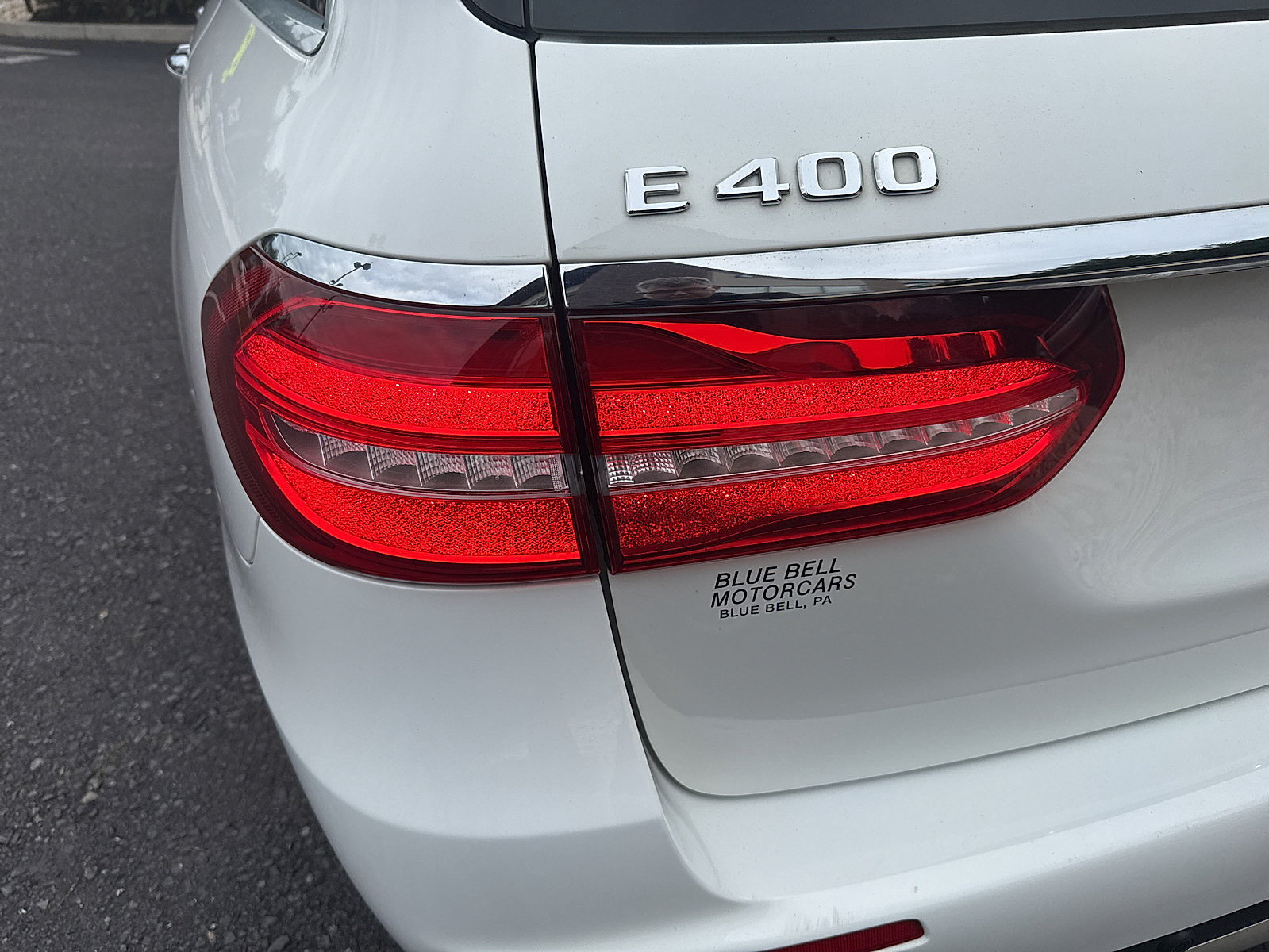 Used 2017 Mercedes-Benz E 400 4MATIC Wagon image 27
