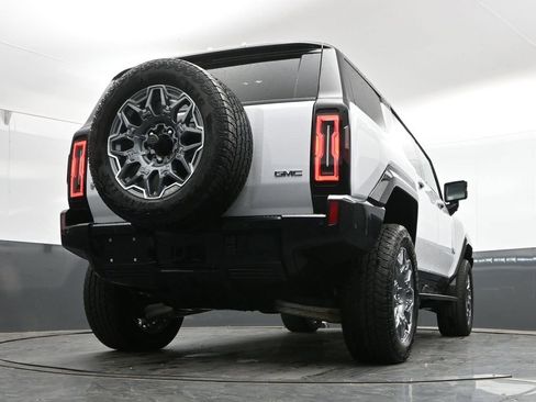 Used 2025 GMC Hummer EV 3X AWD/4WD image 42