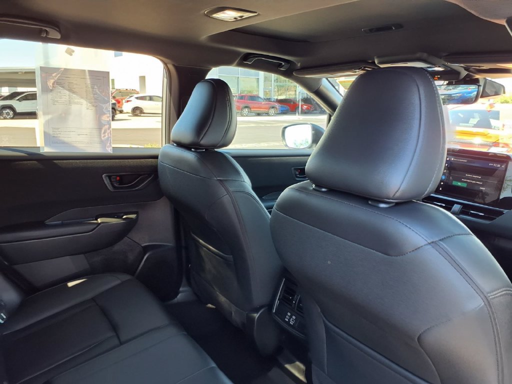 Used 2026 Subaru Outback Premium AWD/4WD image 21