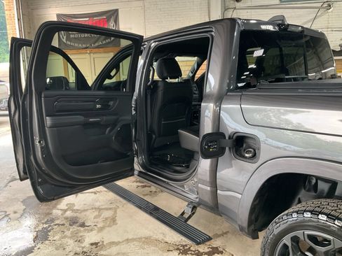 Used 2024 RAM 1500 Limited AWD/4WD image 24