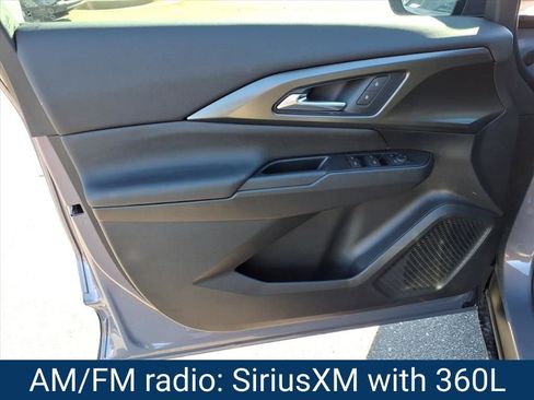 New 2026 Chevrolet Equinox EV LT image 5