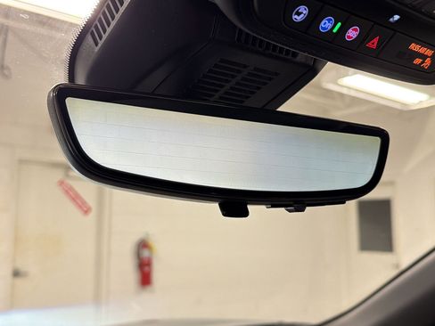 New 2026 Chevrolet Equinox LT w/ Safety and Technology Package FWD image 18