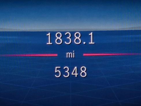 Used 2025 Mercedes-Benz GLB 250 4MATIC image 41