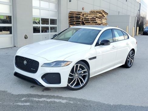 New 2024 Jaguar XF R-Dynamic SE image 33