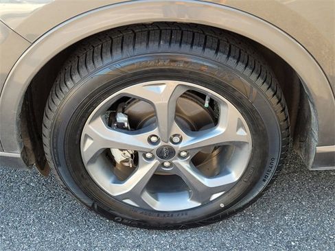 Used 2023 Ford Escape ST-Line w/ Tech Pack #1 image 19