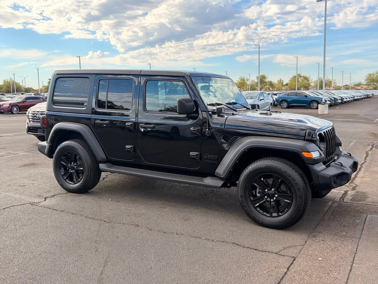 Used 2022 Jeep Wrangler Unlimited Sport AWD/4WD image 7